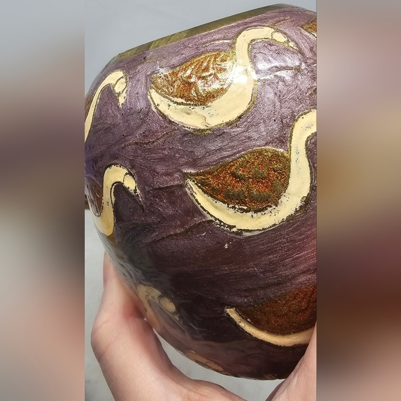 Vintage Brass & Enamel Cloisonne Handpaint Swan Vase Made in India 5" Tall - Picture 9 of 13